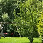 Apartment Kuenstlergarten 3 *