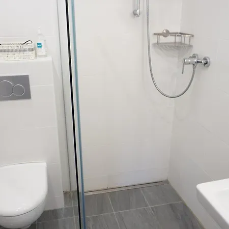Lägenhet Kuenstlergarten 3 *